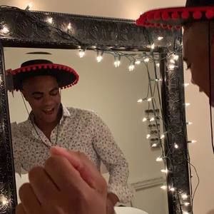 Meet your Posher, Carnarri